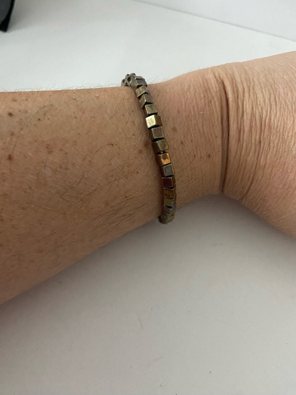 Square bead bracelet
